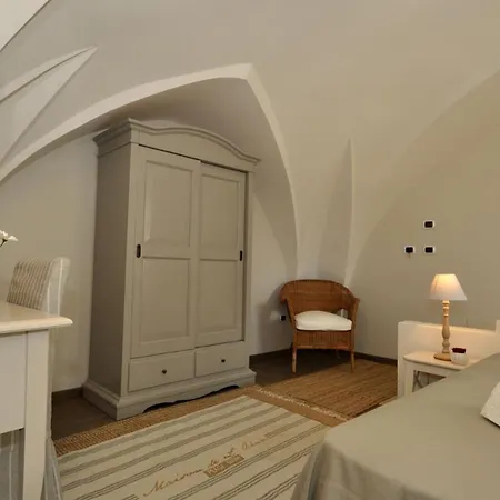 Don Alfonso Dimora D'Epoca Bed & Breakfast Racale Exterior photo