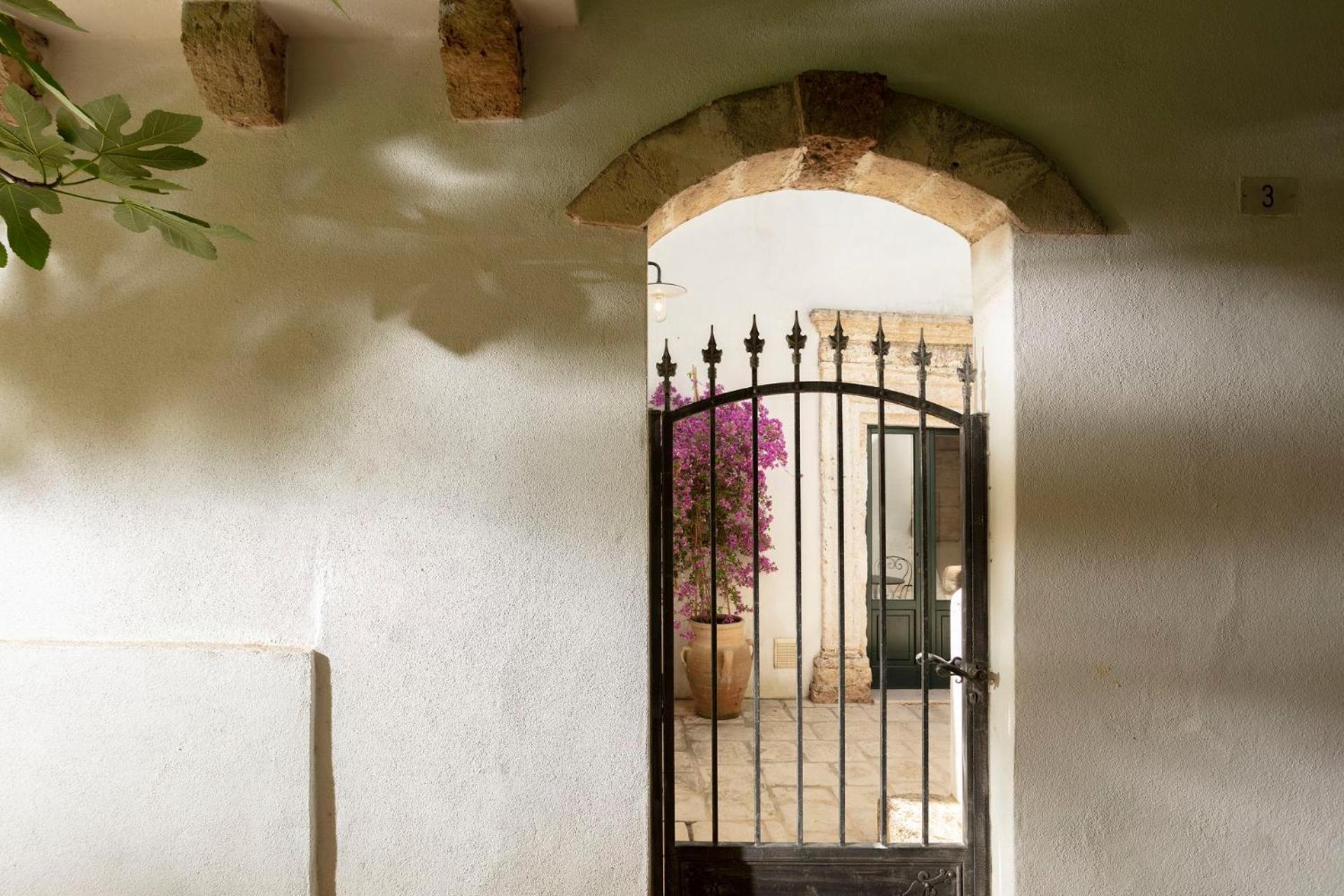 Don Alfonso Dimora D'epoca Bed & Breakfast Racale